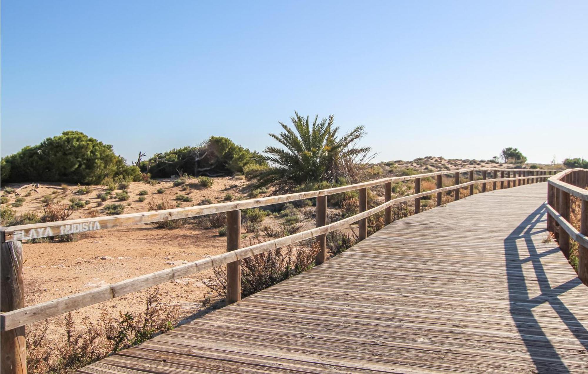 Beach Front Apartment In Los Arenales Del Sol Buitenkant foto